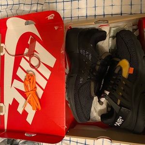 Nike “ OFF WHITE “ PRESTO